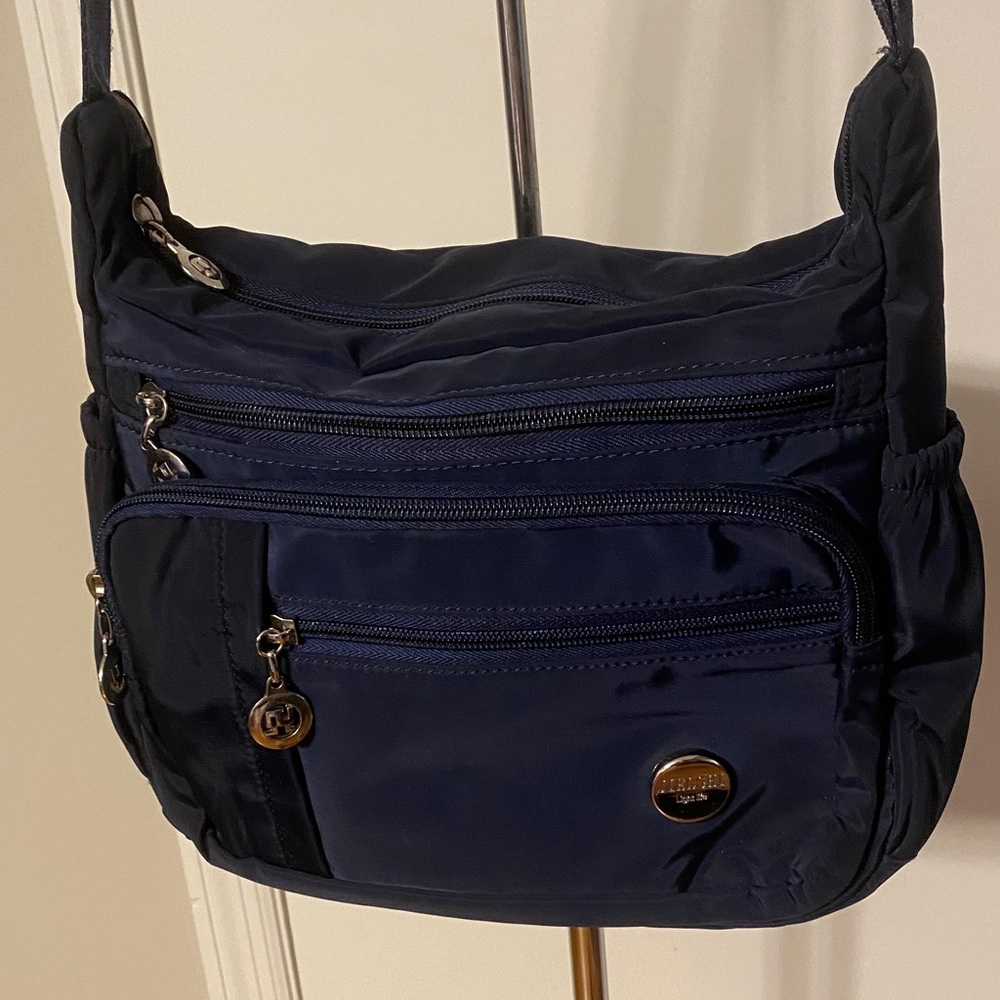 JielShi Navy Travel Bag